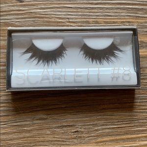 NEW Huda Beauty Scarlett Lashes